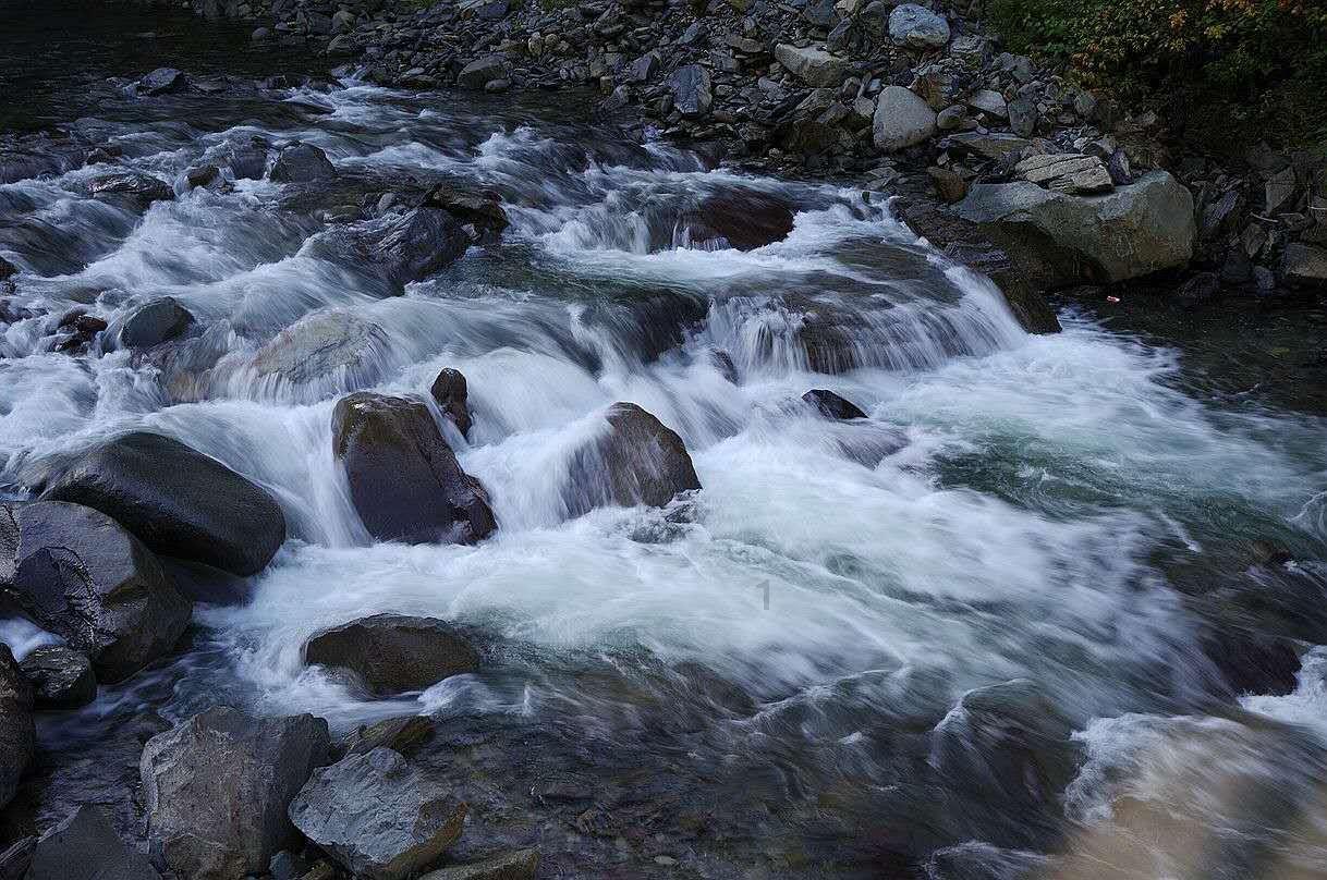 悬崖跳水运动